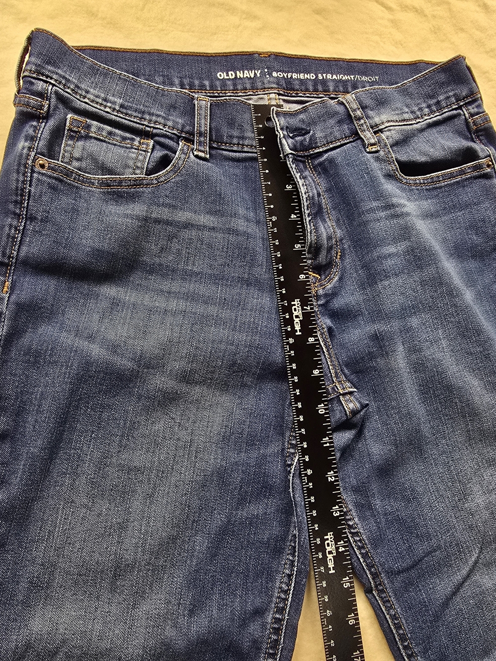 Old Navy Boyfriend Straight Jeans Size 10 Regular Dark Wash - Picture 5 of 6